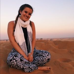 Meet your Posher, Madison